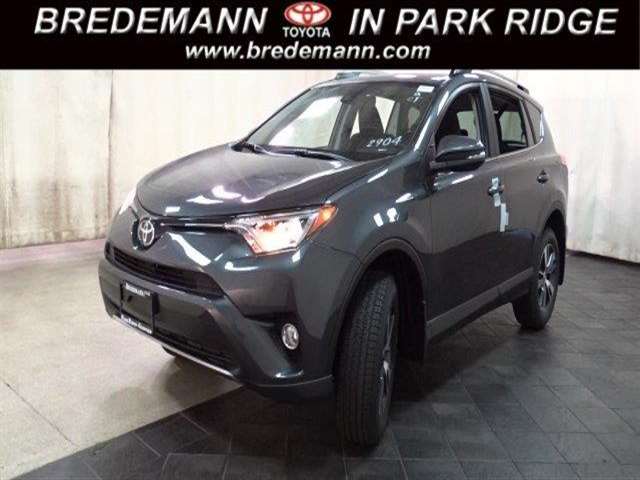 2017 Toyota RAV4 XLE 4dr SUV